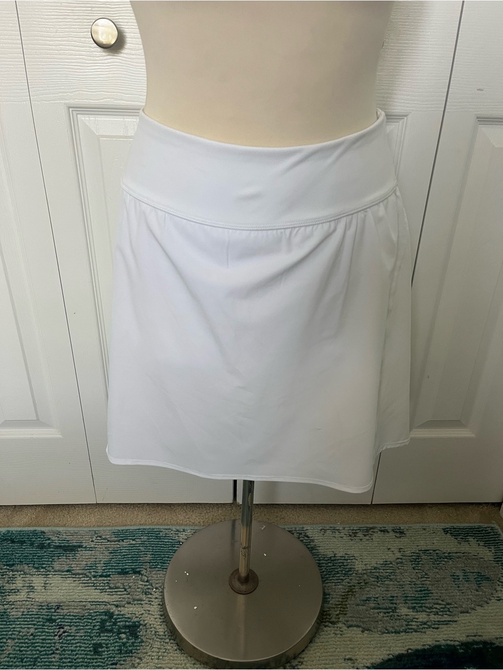 SPANX White A-Line Performance Skort